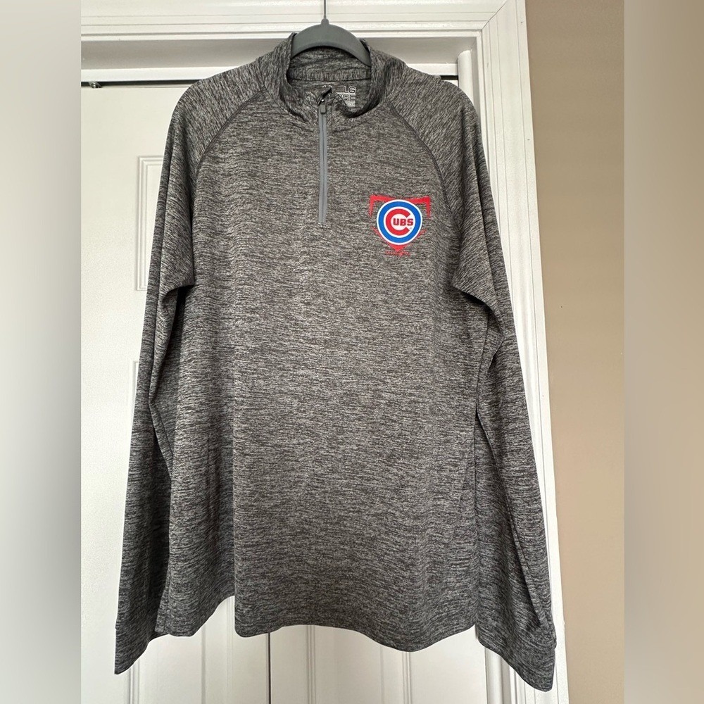 Chicago Cubs Under Armour Heat Gear 1/4 Zip-Up Pullover. Men's size‎ Large.